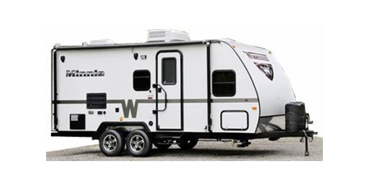 2014 Winnebago Minnie 2451bhs