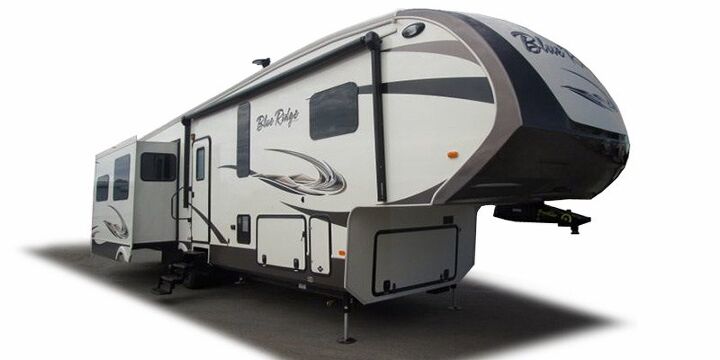 2016 Forest River RV Blue Ridge 3720bh