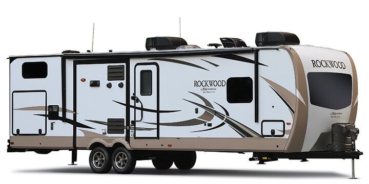 2018 Forest River RV Rockwood Signature Ultra Lite 8324bs