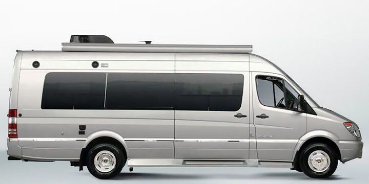 2018 Winnebago ERA 70a