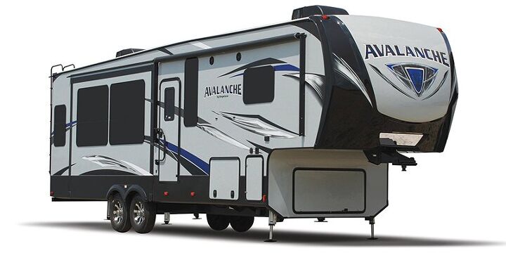 2019 Keystone RV Avalanche 320rs