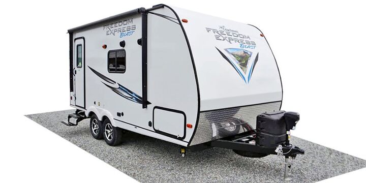 2022 Coachmen RV Freedom Express Blast 17blse
