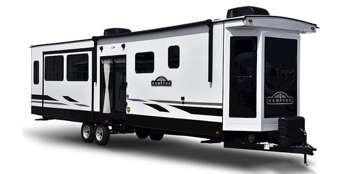 2023 CrossRoads RV Hampton Hp374bar