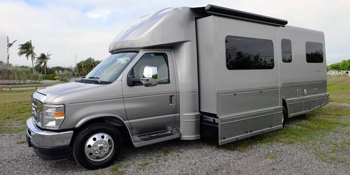 Coach House Platinum Iv 261 Dt